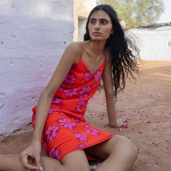 RHODE The Kat Dress Orange and Pink Floral Silk Midi Dress Bombay Bloom - Picture 4 of 13